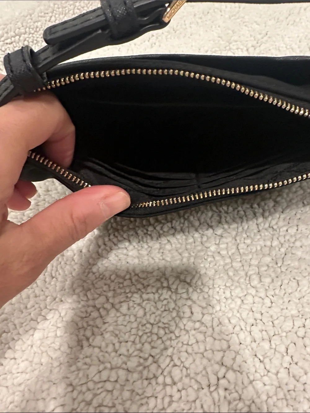 Michael Kors Black Leather Gold-Tone Shoulder bag